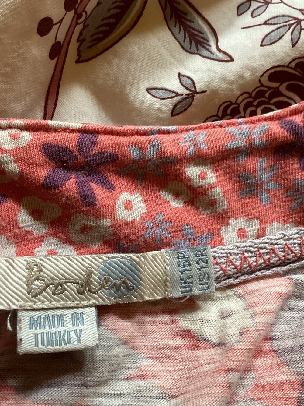 Boden red and Purple Floral V-Neck Tunic, US12 - Picture 4 of 4
